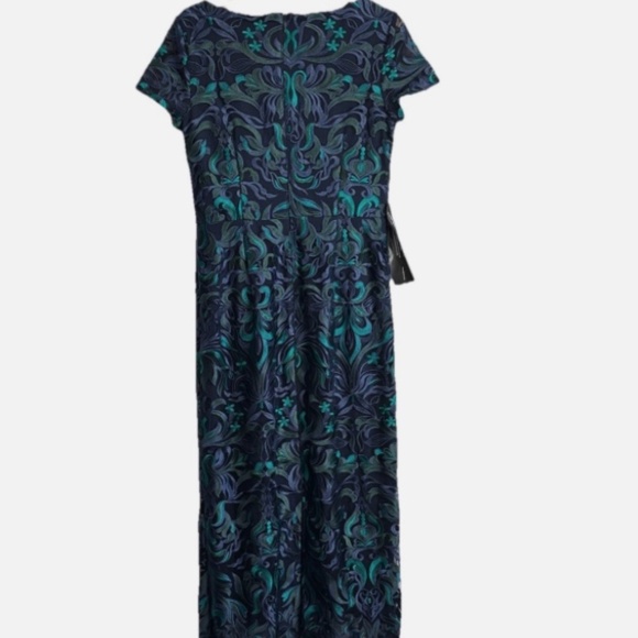 JS COLLECTIONS Woman Lace Midi Sheath Dress Size: 10 - Picture 3 of 7